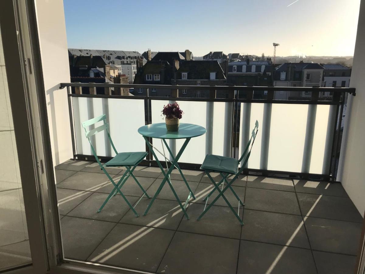 Appartement Neuf Et Bien Situe Avec Un Classement Сен Мало Екстериор снимка